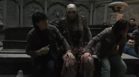 巨人孙明明的惊悚跨界：两米三六的身高，只为演活《鬼吹灯》里的“红犼”