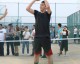 吴亦凡突袭南京高校球场，隔网相望难挡帅气，引尖叫无数