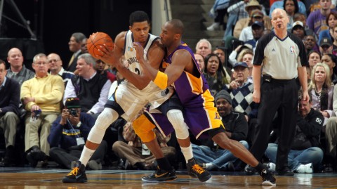 十年后再回首，科比那场独木难支的悲壮之战