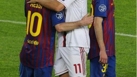 西班牙人VS巴塞罗那前瞻！残阵斗法+德比恩怨，谁能主宰诺坎普？